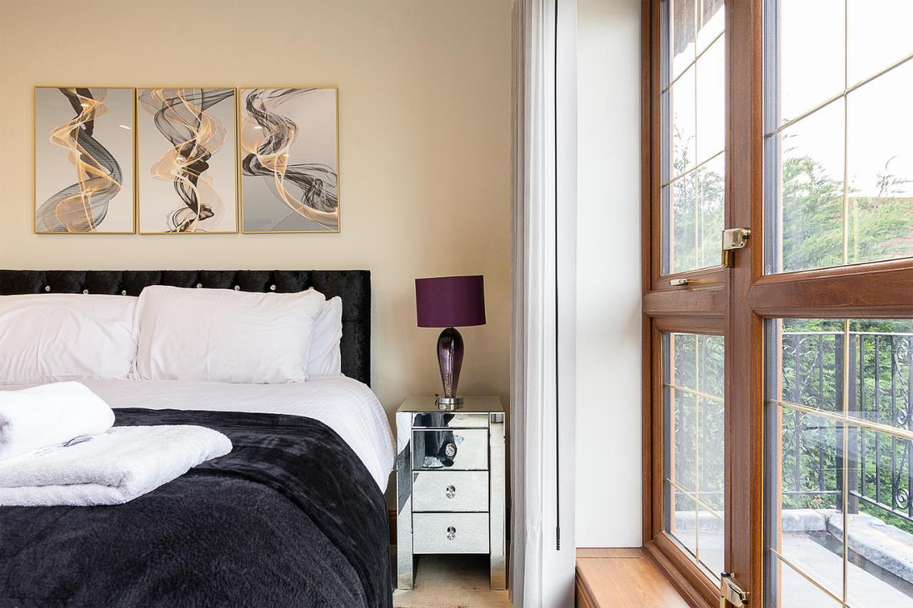 Boutique Green Acre Views Слау Екстер'єр фото