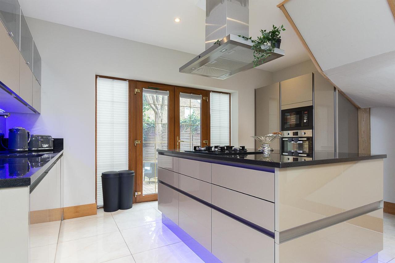 Boutique Green Acre Views Слау Екстер'єр фото