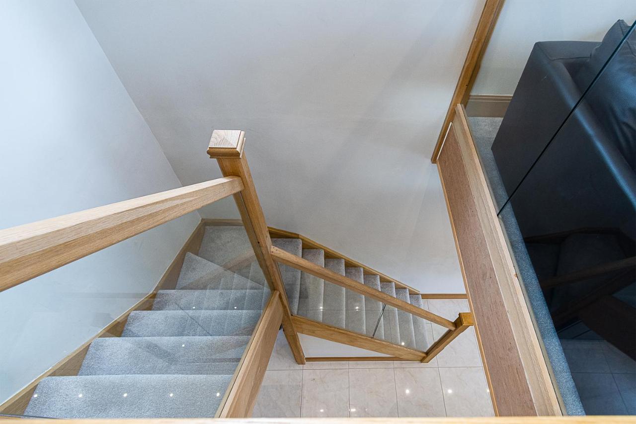 Boutique Green Acre Views Слау Екстер'єр фото