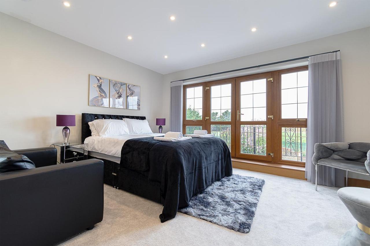 Boutique Green Acre Views Слау Екстер'єр фото